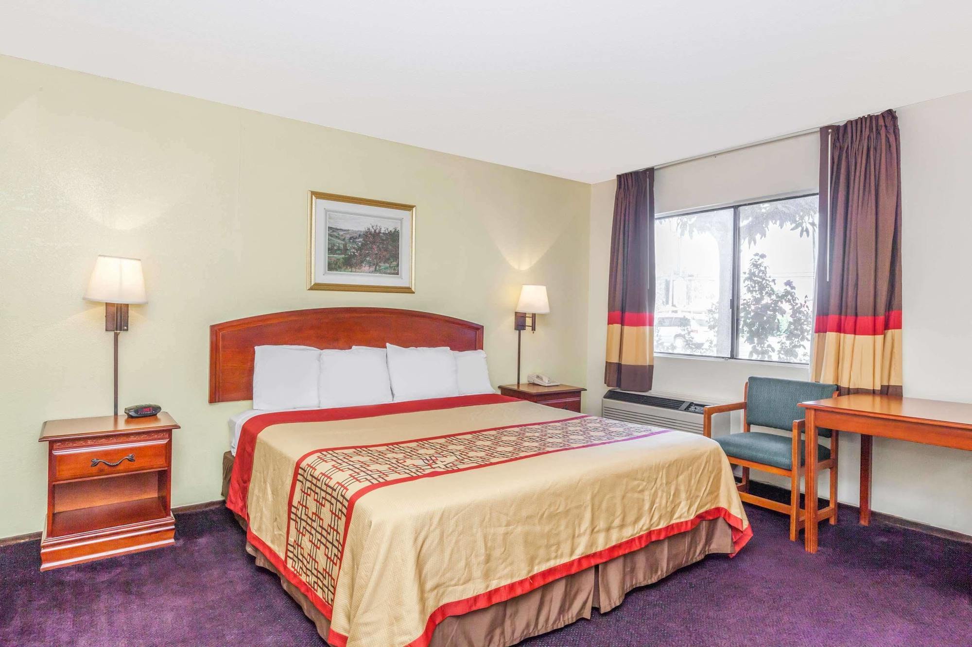 Super 8 By Wyndham Bakersfield/Central מראה חיצוני תמונה